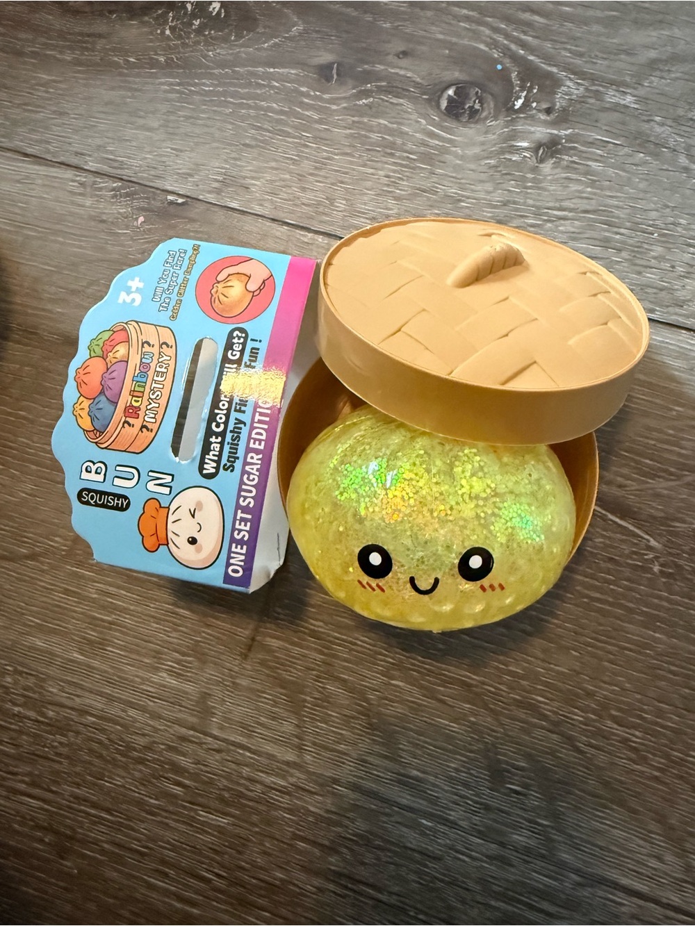 squishy dumpling, yellow glitter